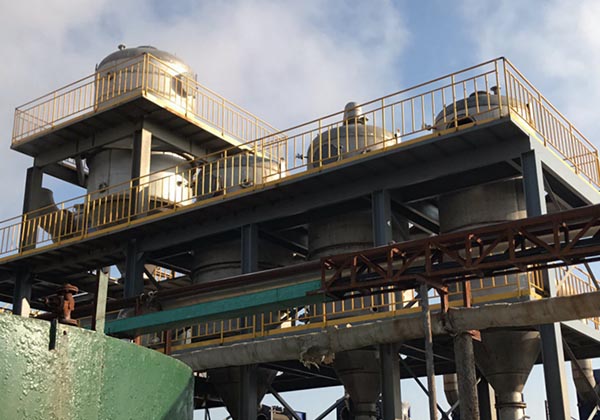 多效蒸發(fā)器 多效蒸發(fā)器